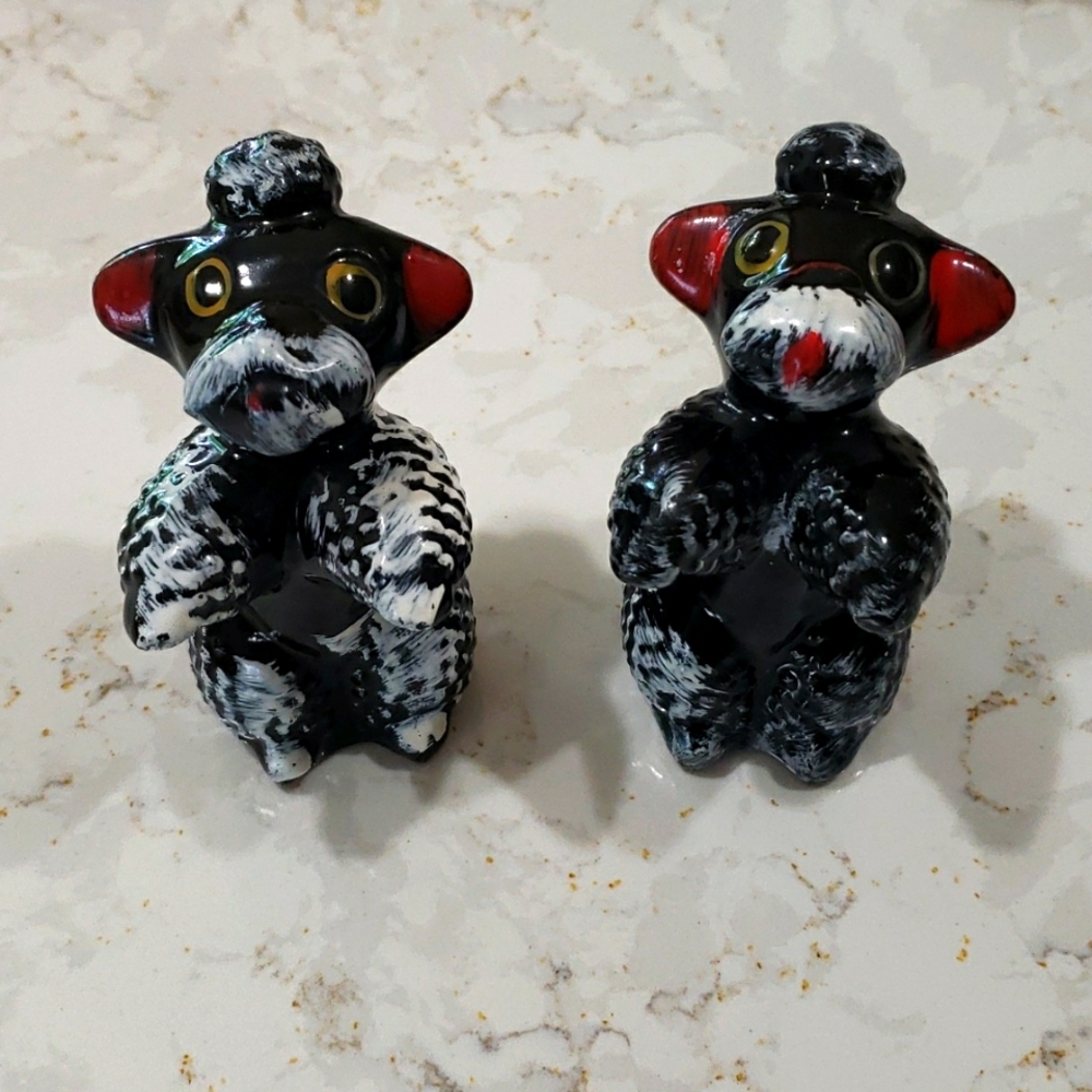Vintage Black poodle salt and pepper shakers